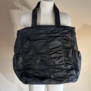 Hobo international leather ruched shoulder bag